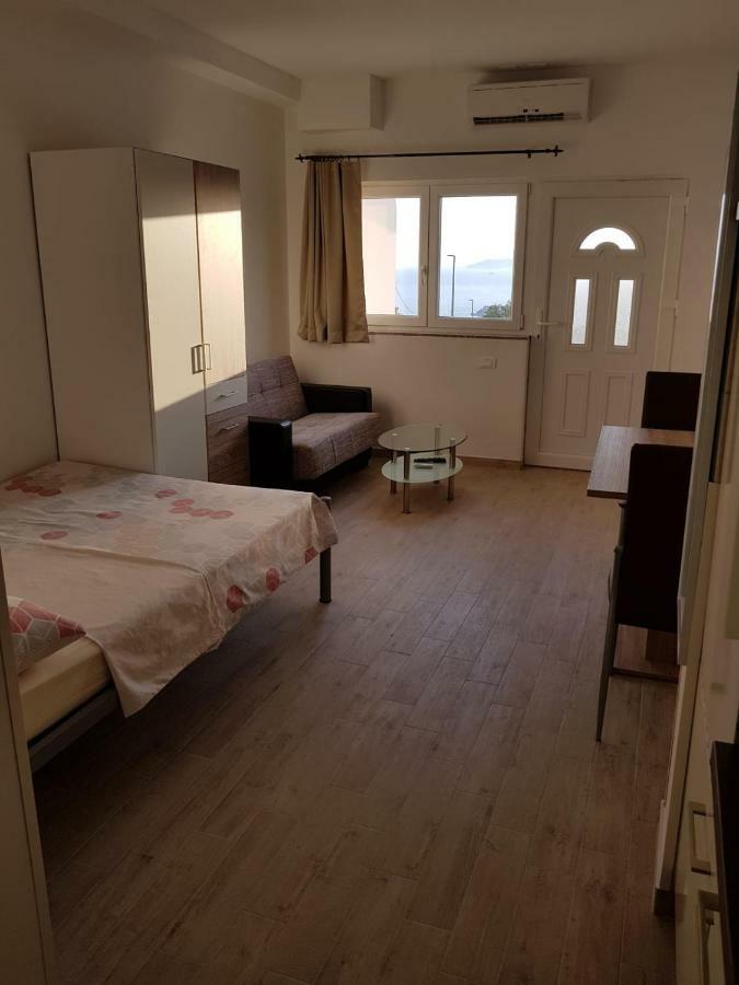 Studio Apartment Matija Ποντστράνα Εξωτερικό φωτογραφία